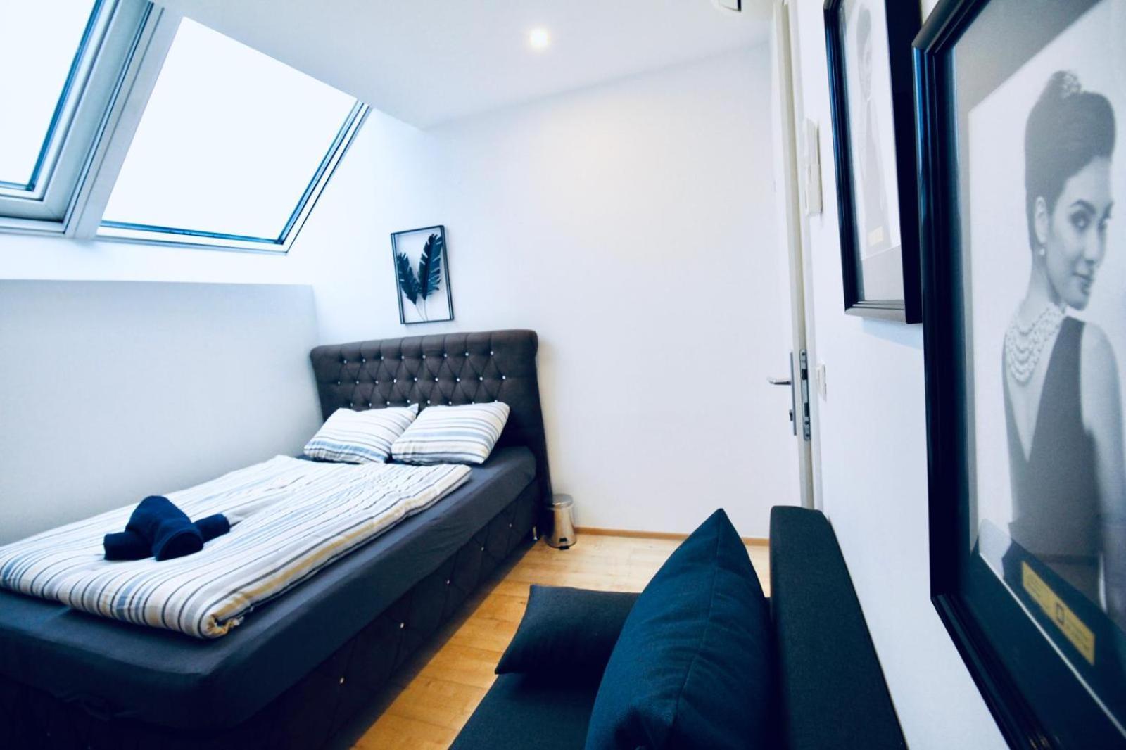 6 Min To Amusement Park - Economy Rooms In Shared Apartment Bécs Kültér fotó