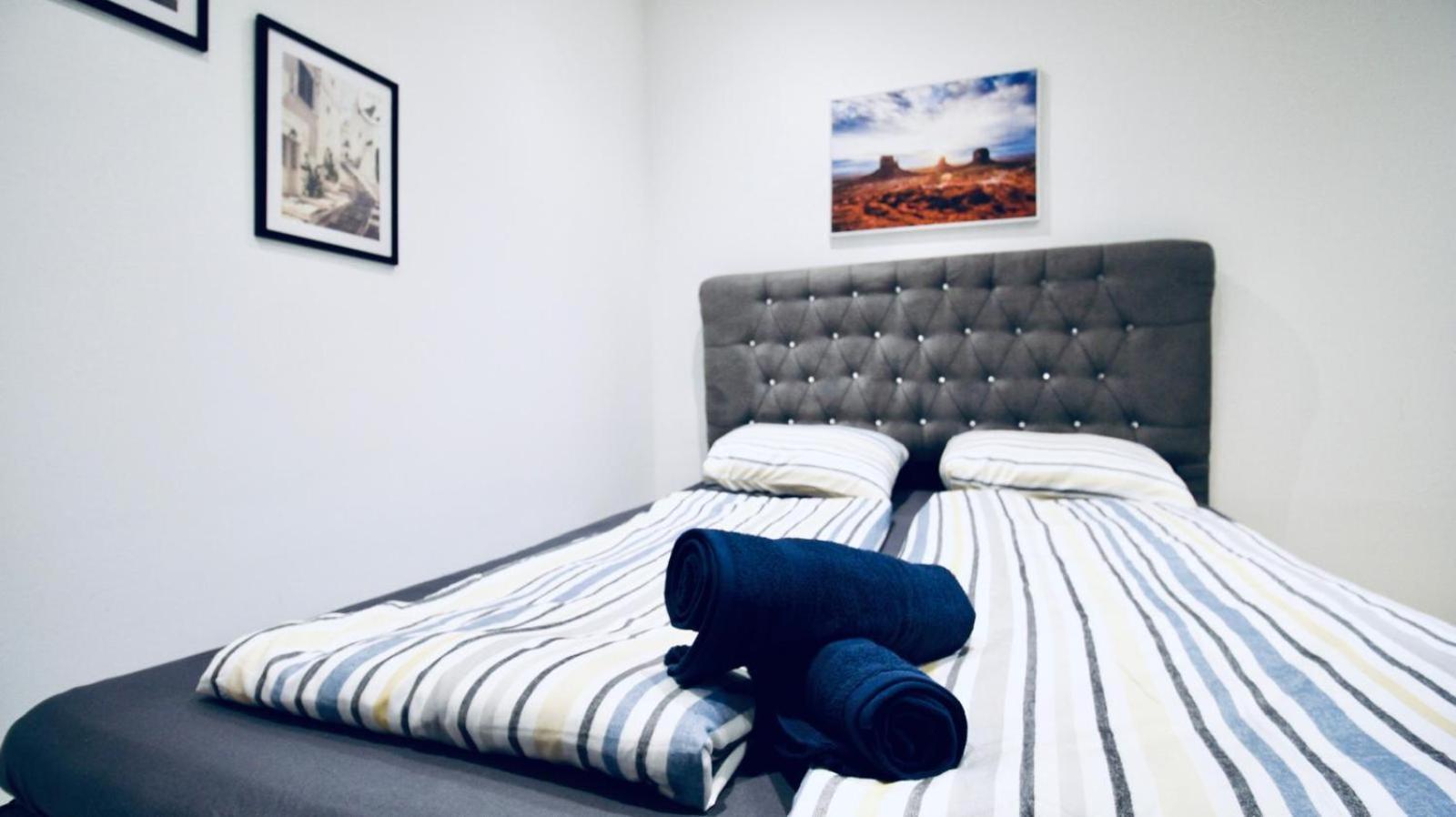 6 Min To Amusement Park - Economy Rooms In Shared Apartment Bécs Kültér fotó