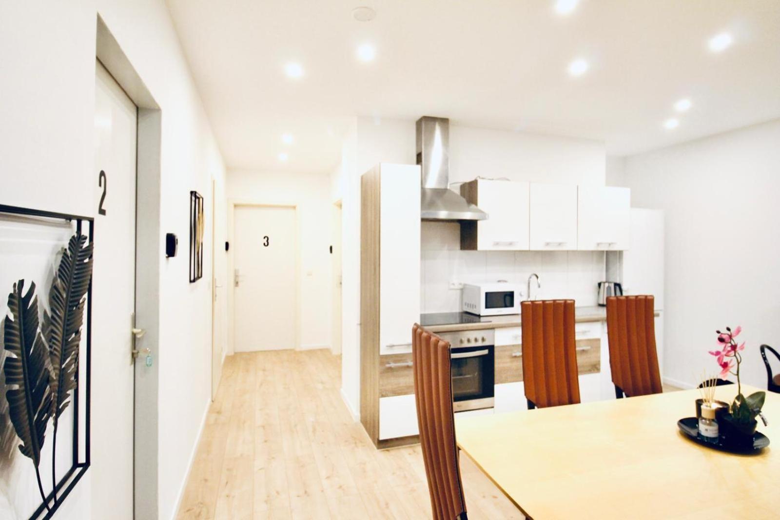 6 Min To Amusement Park - Economy Rooms In Shared Apartment Bécs Kültér fotó